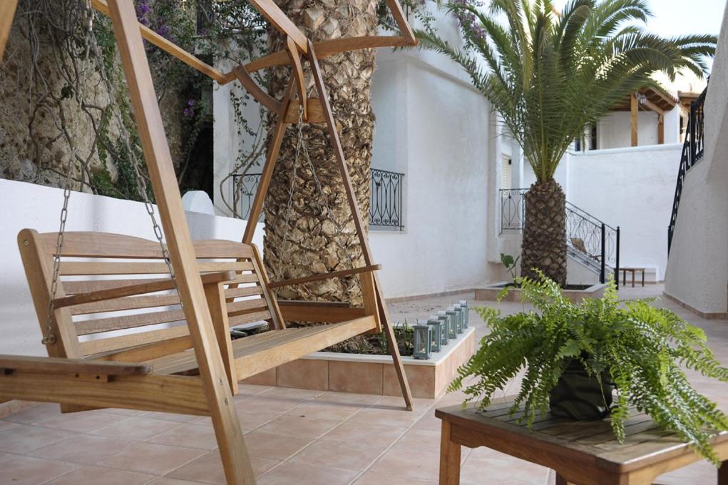 Glaros Hotel Apartment Agia Galini Exteriör bild