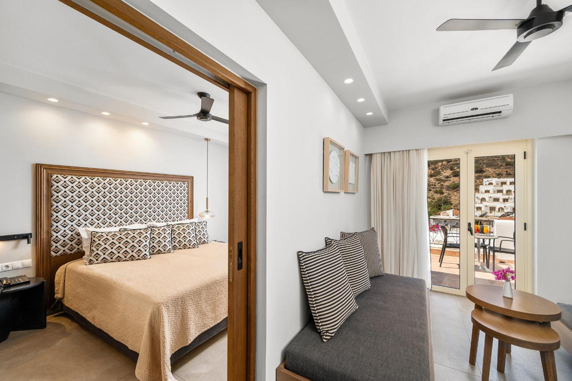 Glaros Hotel Apartment Agia Galini Exteriör bild